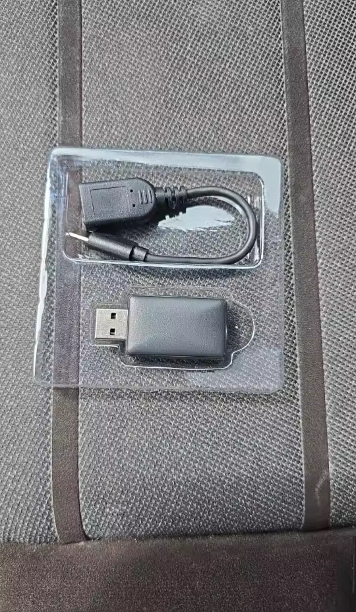 Client utilisant le boîtier CarPlay sans fil – photo 8